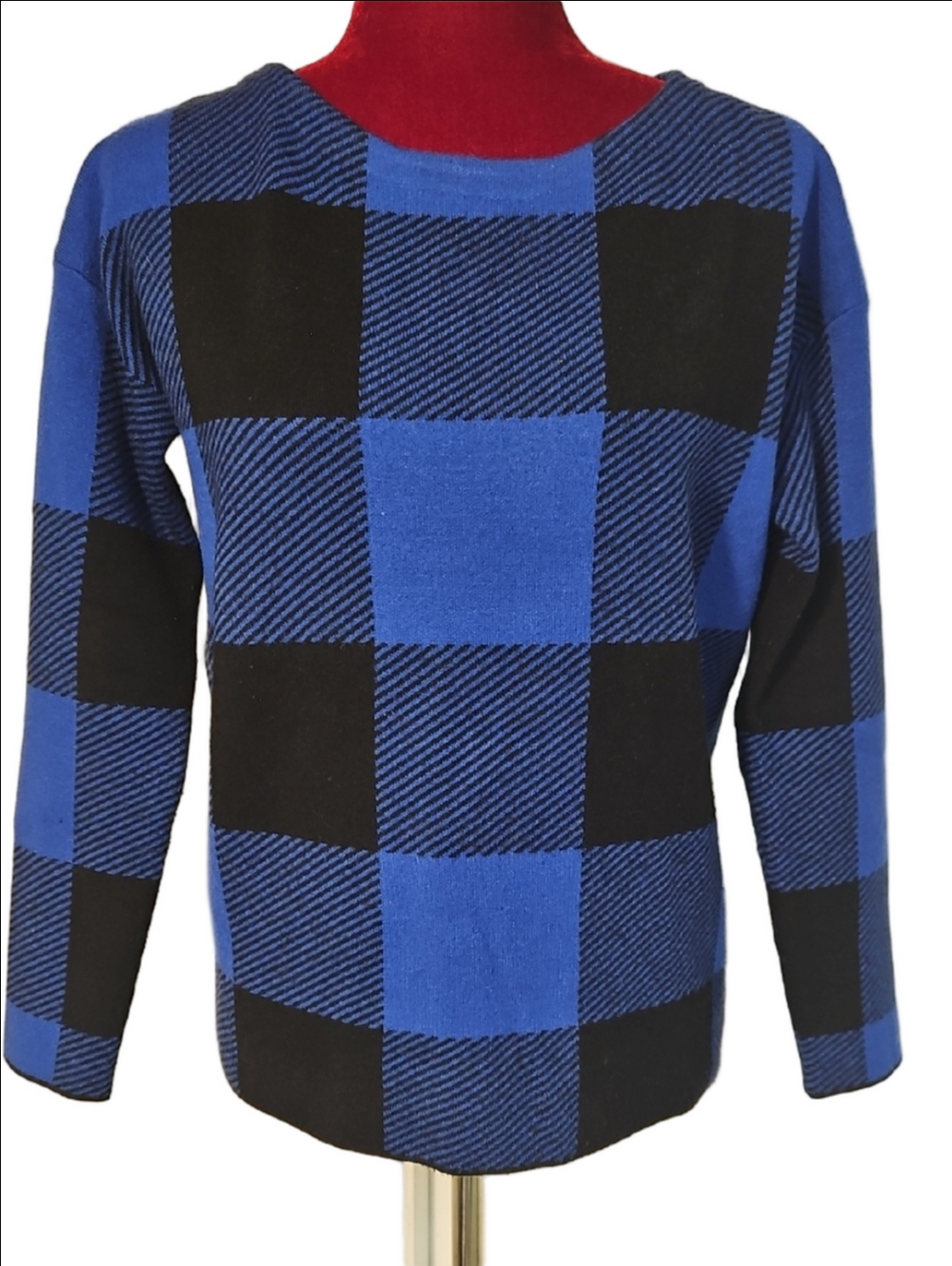 Jones & Co. Blue and Black Buffalo Check Sweater Size Small